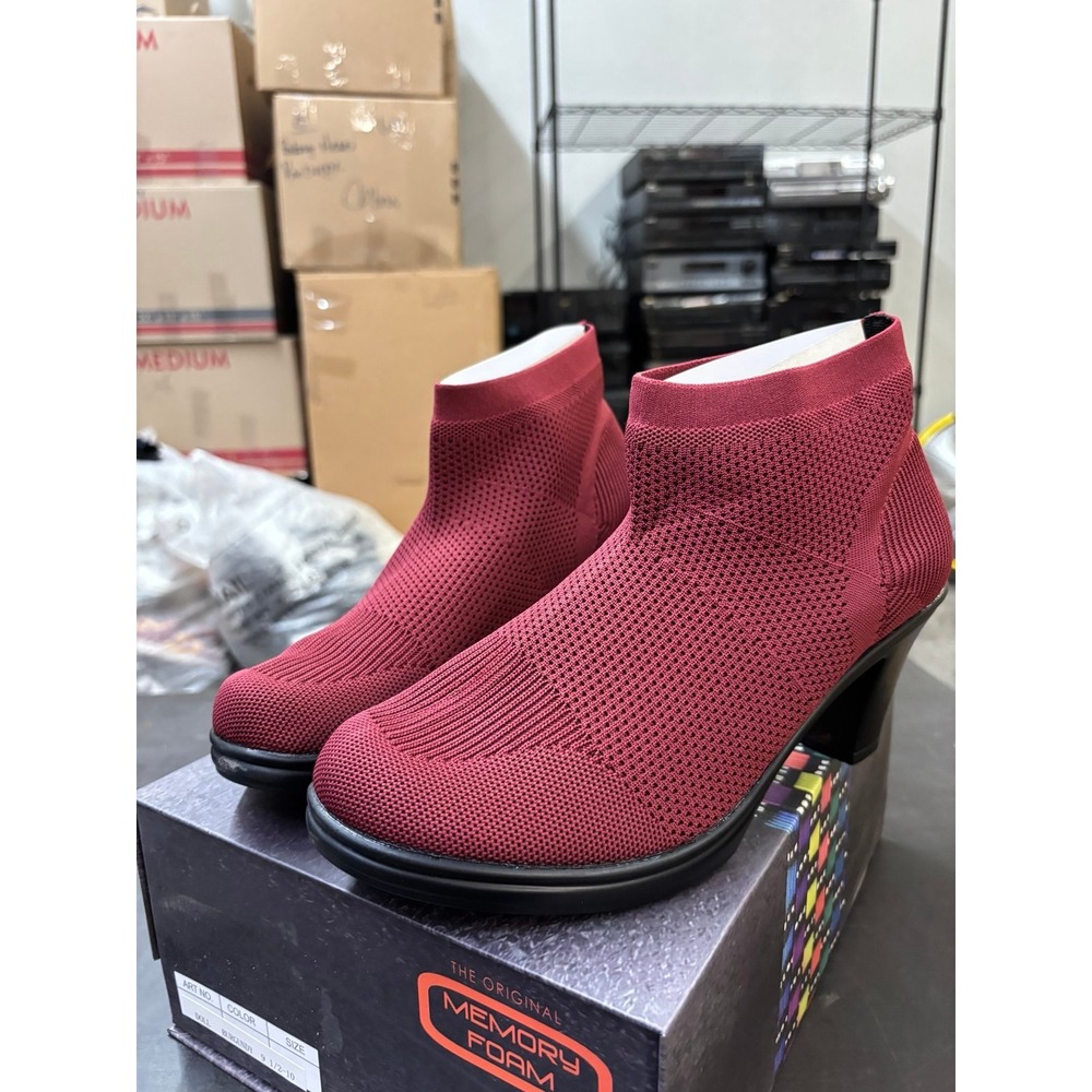 Bernie mev doll burgundy 9 1/2 - 10